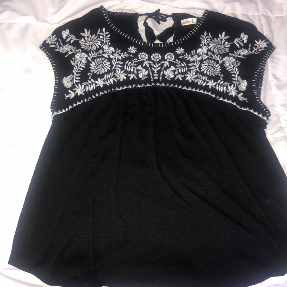 Hollister short sleeve top